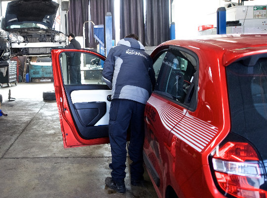 KFZ Werkstatt Auflösung Citroen Konvolut in Bayern - Augsburg, Ersatz- &  Reparaturteile