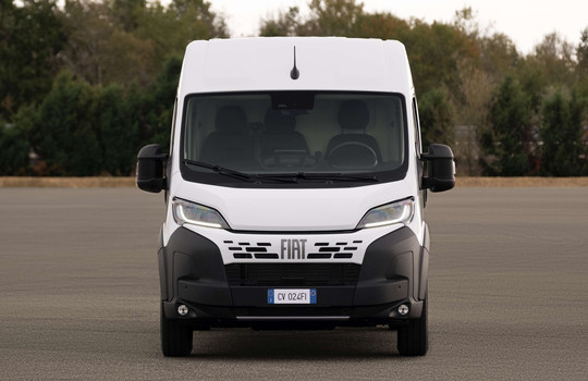 FIAT e-Ducato Kastenwagen 